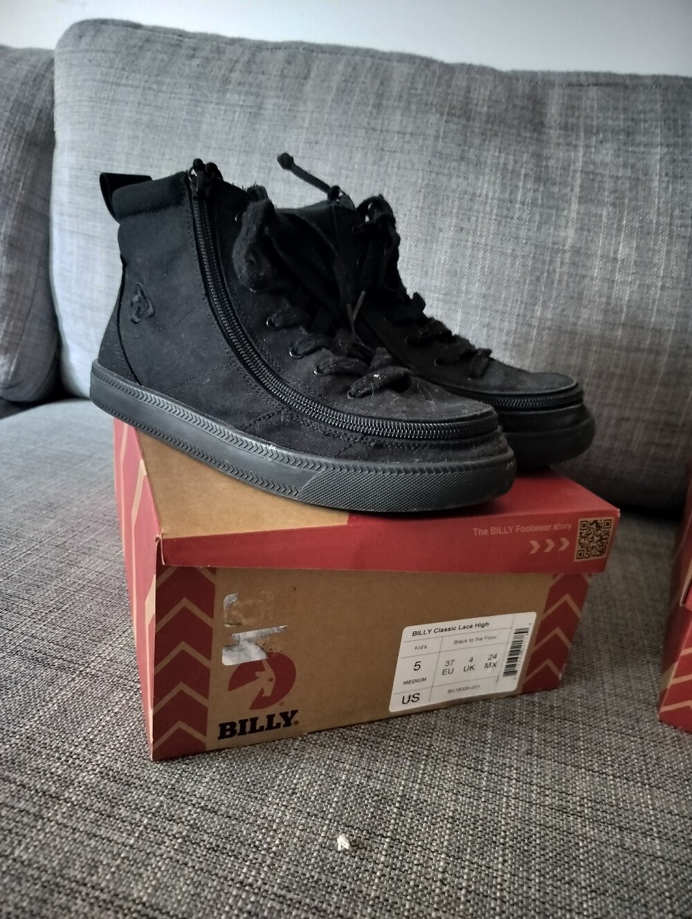 Billy Footwear Classic Lace High Sneakers in Black